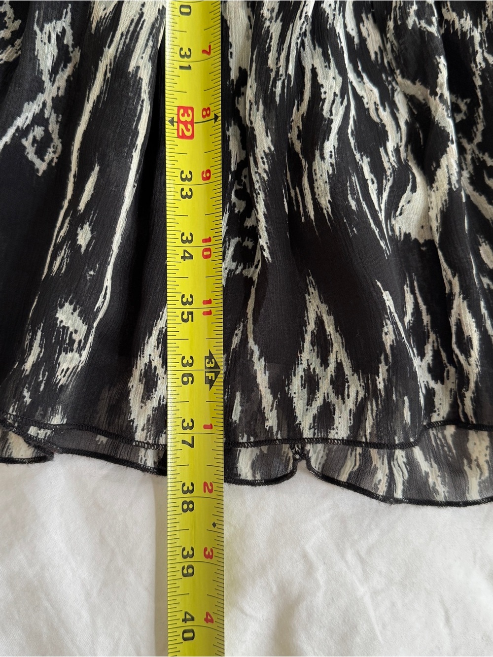 Coldwater Creek Black & White Ikat Print Boho Tiered Maxi Skirt Smocked Waist XS - Picture 4 of 6